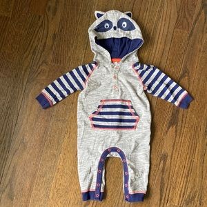 Cat and jack raccoon outfit with tail